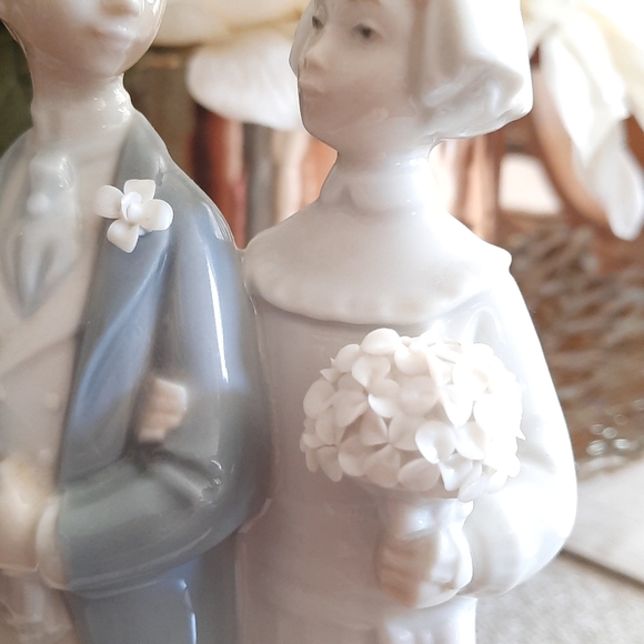 Lladro Bride and Groom figurine - Picture 3 of 3